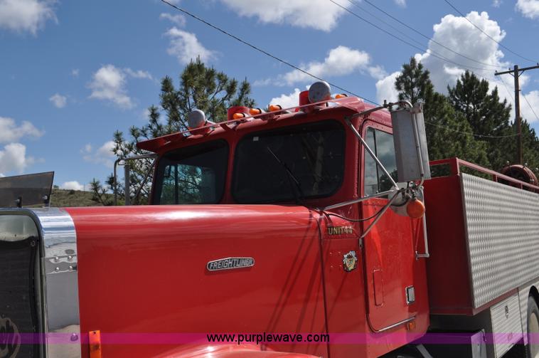 image for item F2466 1984 Freightliner FLC fire truck