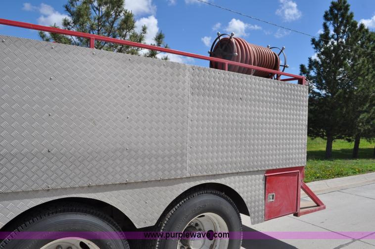 image for item F2466 1984 Freightliner FLC fire truck