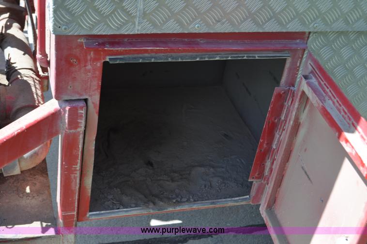 image for item F2466 1984 Freightliner FLC fire truck