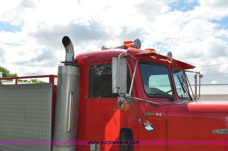image for item F2466 1984 Freightliner FLC fire truck
