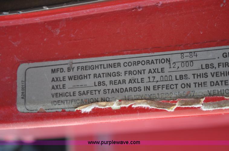 image for item F2466 1984 Freightliner FLC fire truck