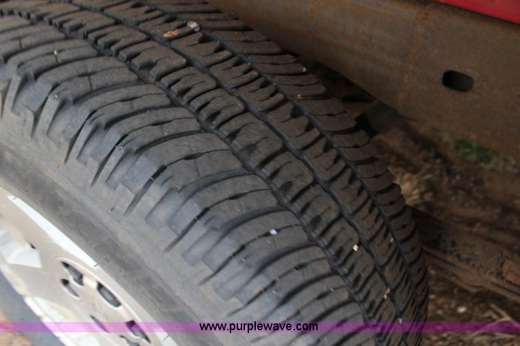 image for item F7688 2006 Chevrolet Silverado 1500 Ext. Cab pickup truck