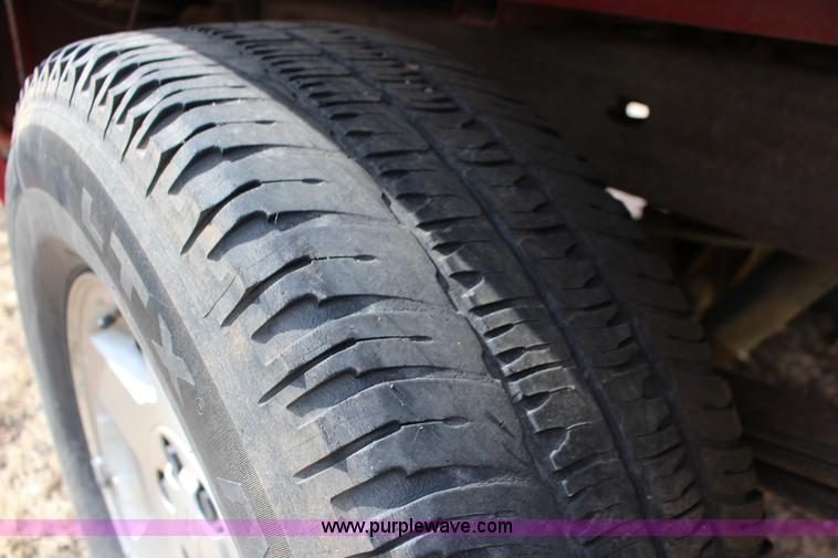 image for item F7688 2006 Chevrolet Silverado 1500 Ext. Cab pickup truck