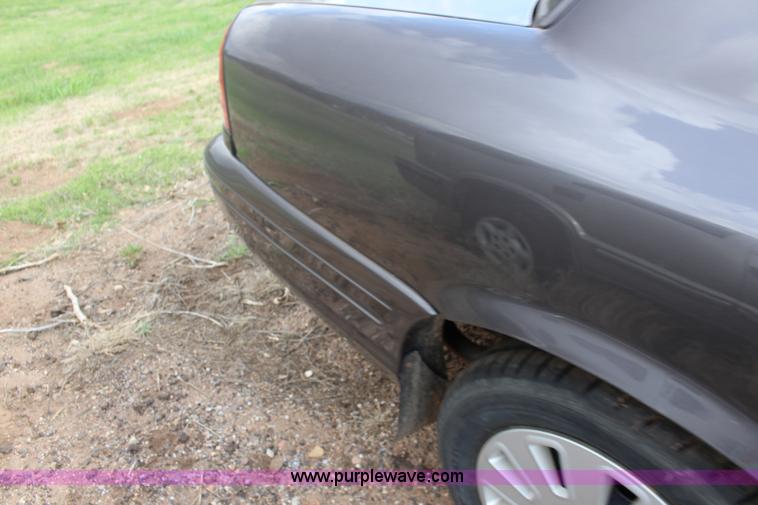 image for item F7689 2009 Ford Crown Victoria Police Interceptor