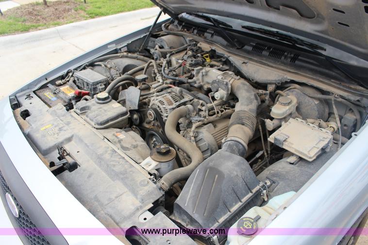 image for item F7844 2006 Ford Crown Victoria Police Interceptor