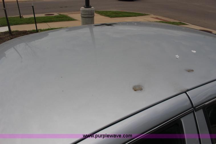 image for item F7844 2006 Ford Crown Victoria Police Interceptor