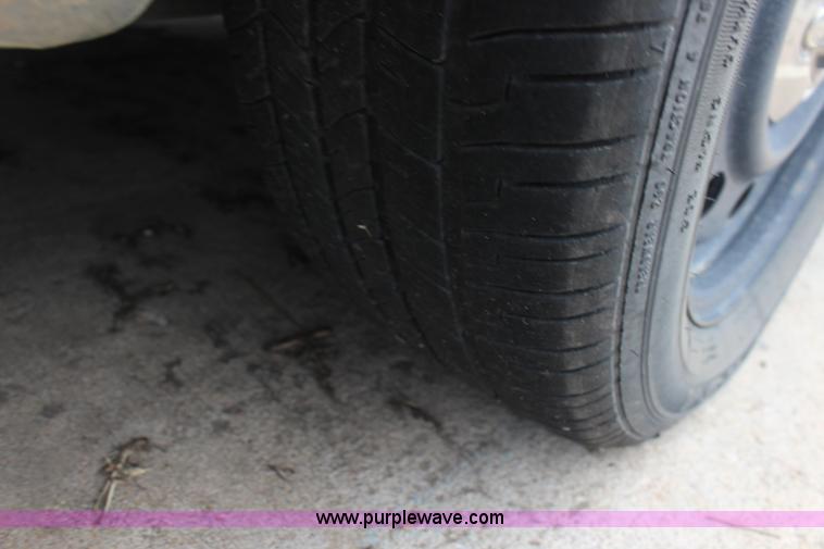 image for item F7844 2006 Ford Crown Victoria Police Interceptor