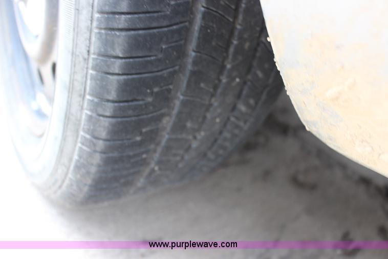 image for item F7844 2006 Ford Crown Victoria Police Interceptor