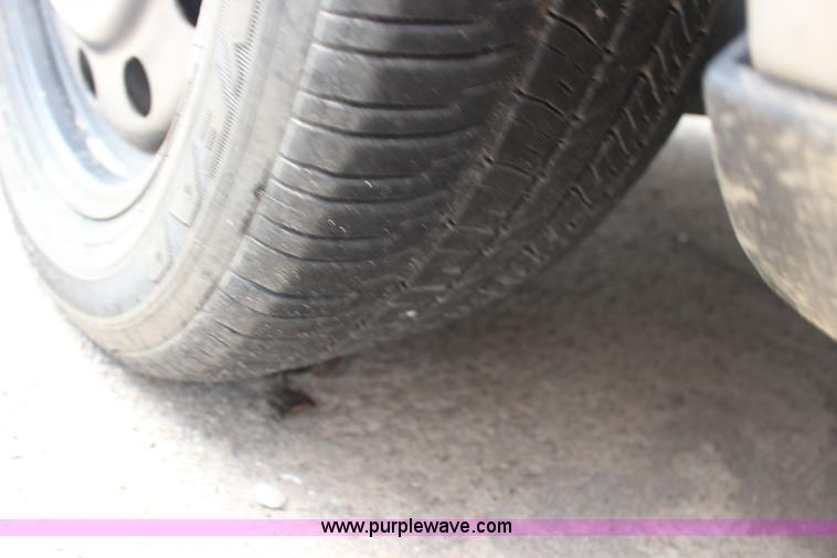 image for item F7844 2006 Ford Crown Victoria Police Interceptor