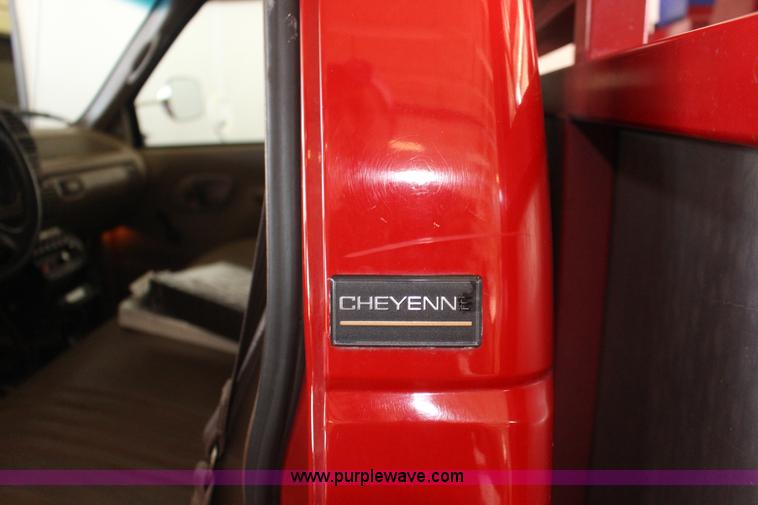 image for item F7879 1995 Chevrolet Cheyenne 3500 brush fire truck