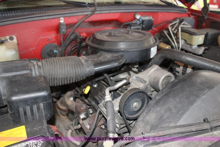 image for item F7879 1995 Chevrolet Cheyenne 3500 brush fire truck