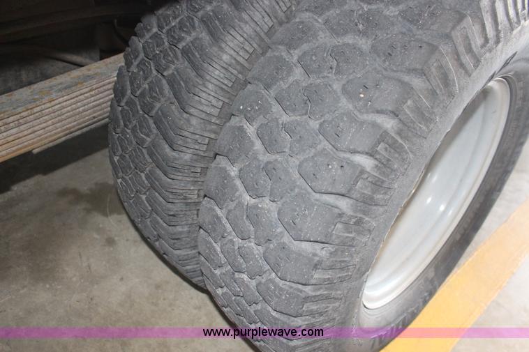 image for item F7879 1995 Chevrolet Cheyenne 3500 brush fire truck