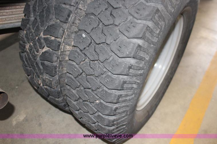 image for item F7879 1995 Chevrolet Cheyenne 3500 brush fire truck