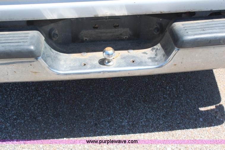 image for item H5008 2001 Dodge Ram 1500 pickup truck