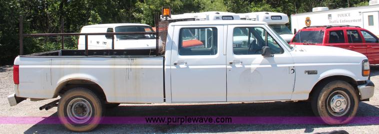 image for item H5011 1994 Ford F350 Crew Cab pickup truck