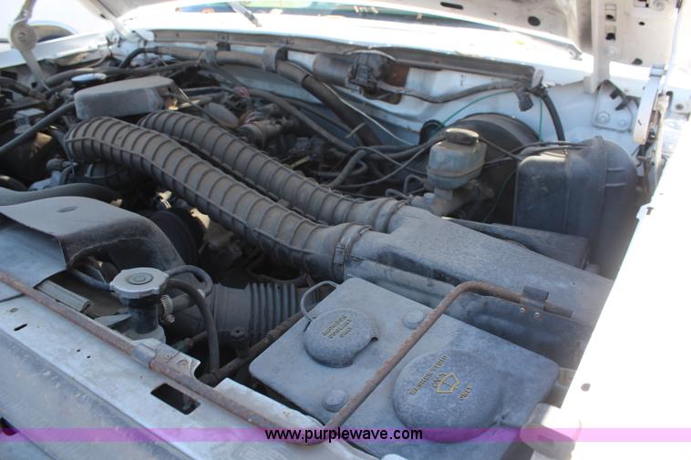 image for item H5011 1994 Ford F350 Crew Cab pickup truck