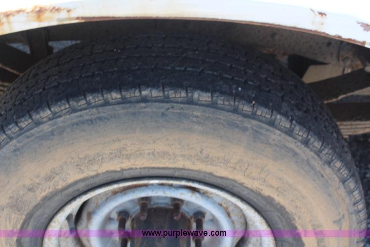 image for item H5011 1994 Ford F350 Crew Cab pickup truck