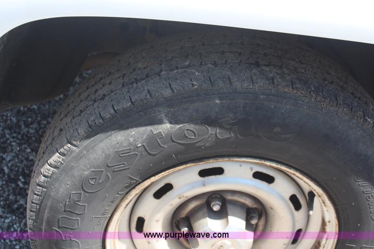 image for item H5012 2001 Dodge Ram 1500 pickup truck