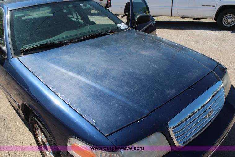 image for item H5014 2003 Ford Crown Victoria Police Interceptor