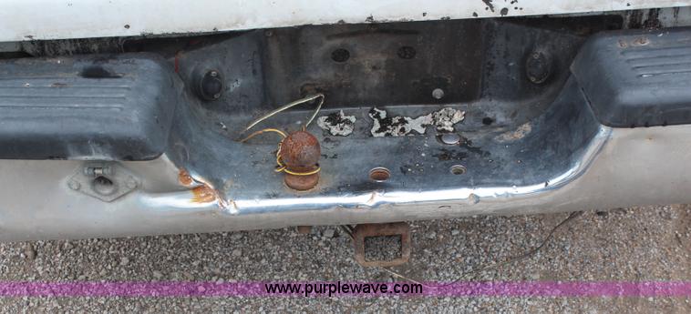 image for item H5018 2001 Dodge Ram 1500 pickup truck