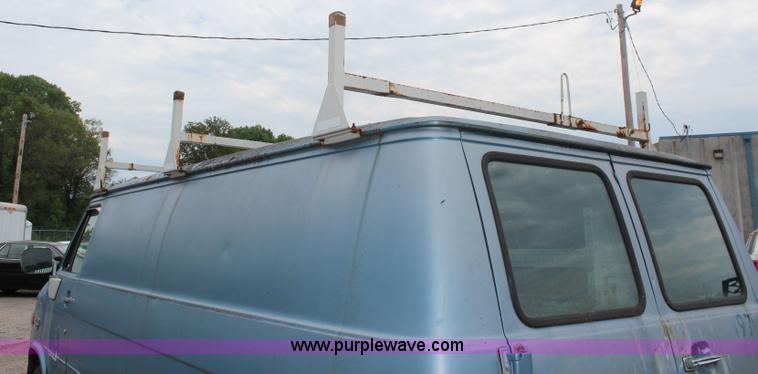 image for item H5021 1992 Chevrolet G30 van