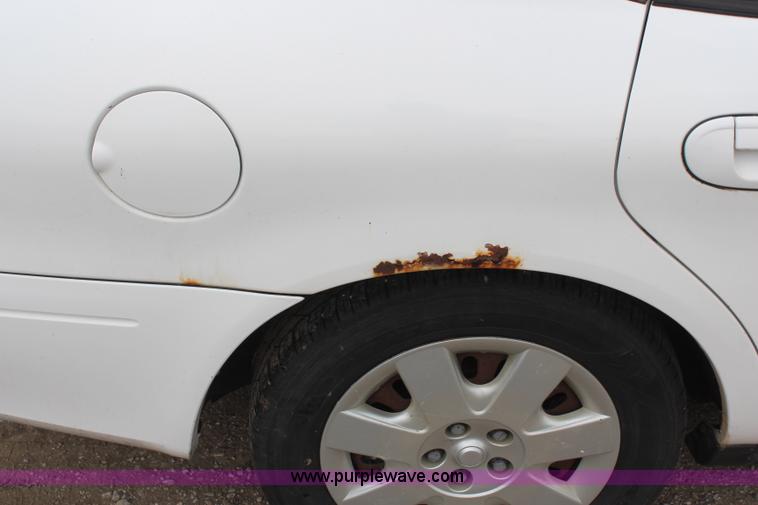 image for item H5023 2002 Ford Taurus