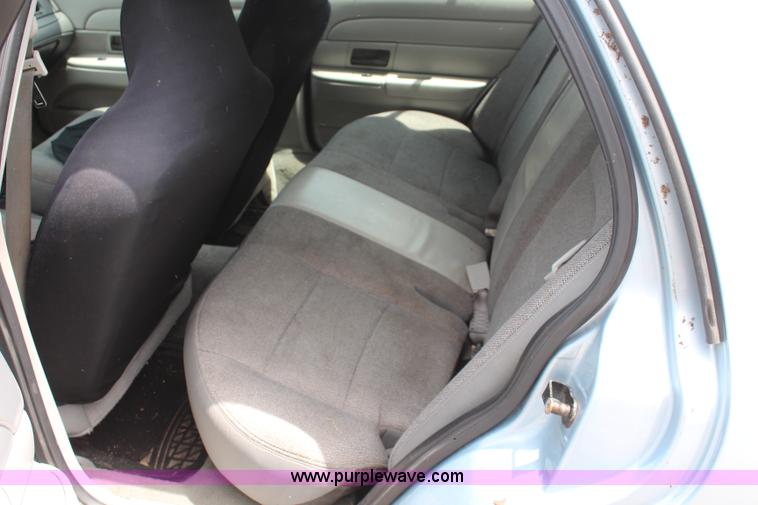 image for item H5025 2003 Ford Crown Victoria Police Interceptor