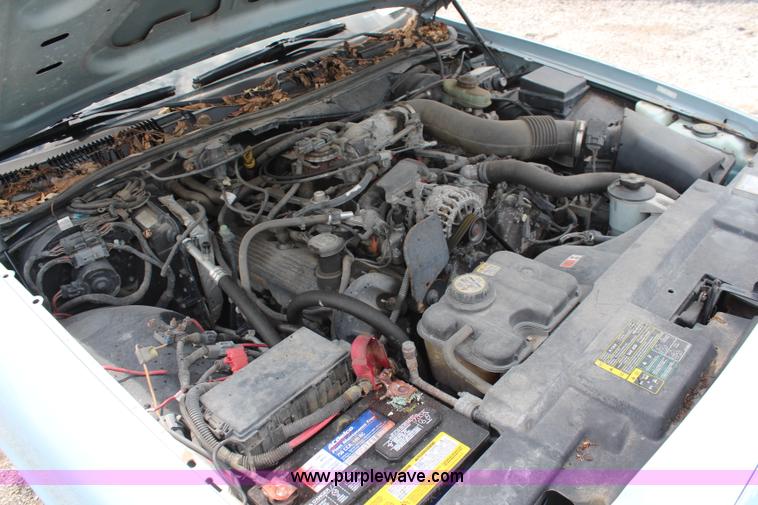 image for item H5025 2003 Ford Crown Victoria Police Interceptor