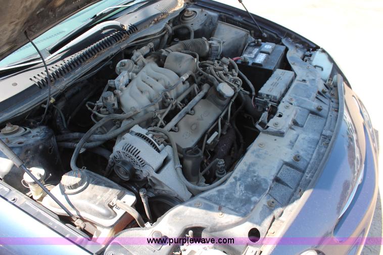 image for item H5027 1998 Ford Taurus