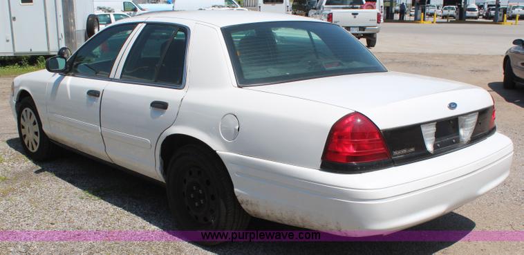 image for item H5028 2008 Ford Crown Victoria Police Interceptor