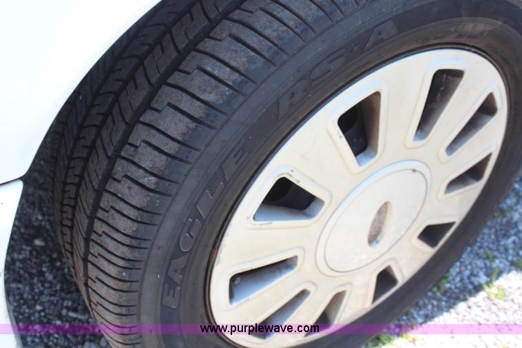 image for item H5028 2008 Ford Crown Victoria Police Interceptor