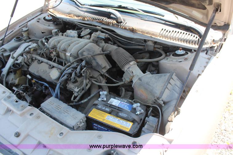 image for item H5029 1998 Ford Taurus LX