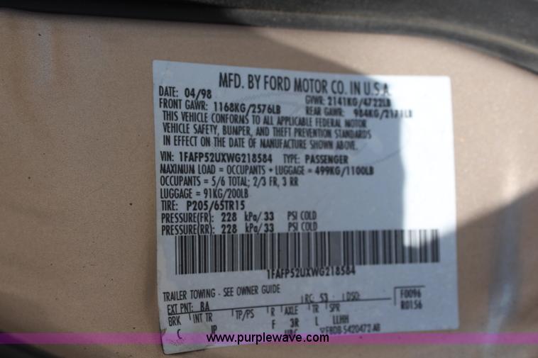 image for item H5029 1998 Ford Taurus LX