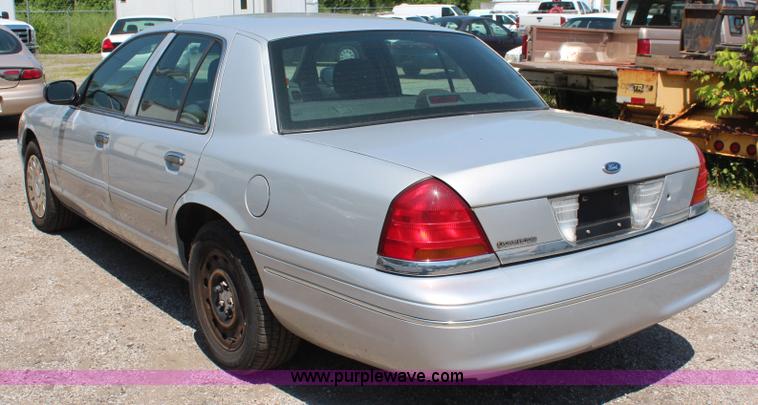 image for item H5031 2003 Ford Crown Victoria Police Interceptor