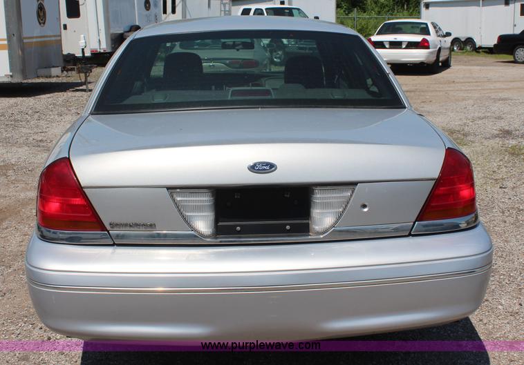 image for item H5031 2003 Ford Crown Victoria Police Interceptor