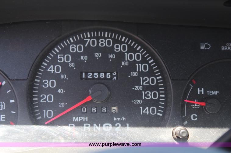 image for item H5031 2003 Ford Crown Victoria Police Interceptor