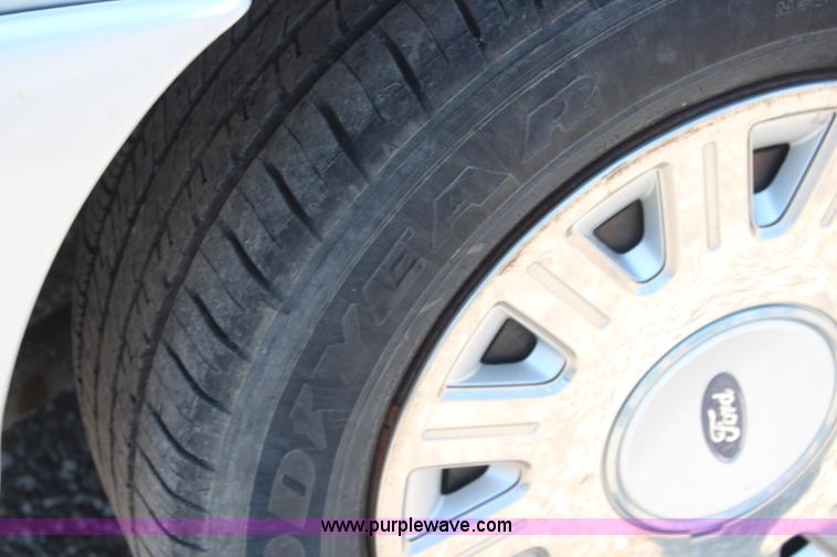 image for item H5031 2003 Ford Crown Victoria Police Interceptor