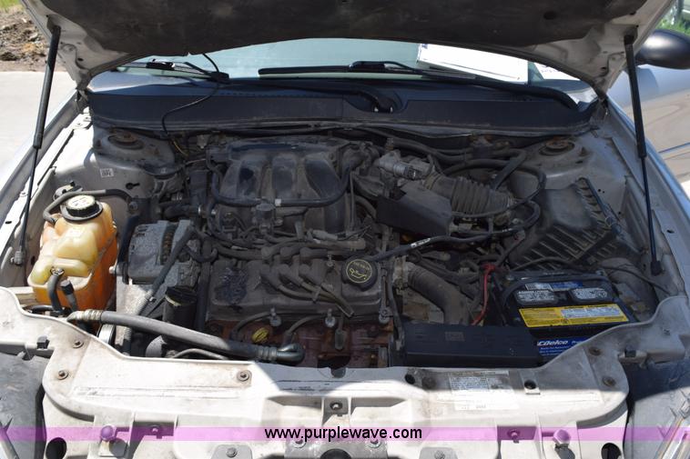 image for item H5041 2006 Ford Taurus