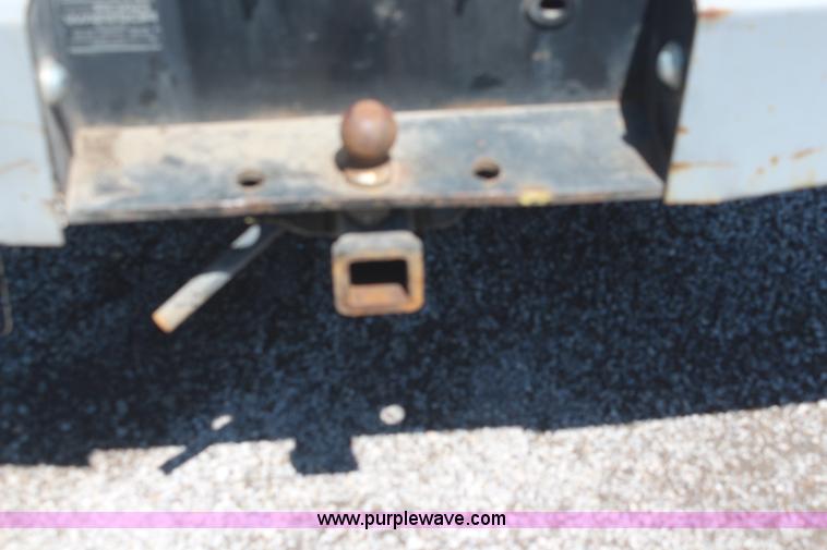 image for item H5043 1995 Ford F250 pickup truck