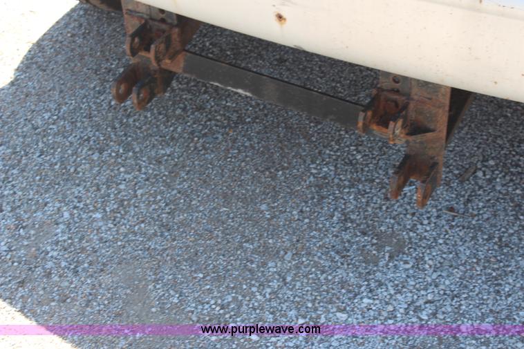 image for item H5043 1995 Ford F250 pickup truck