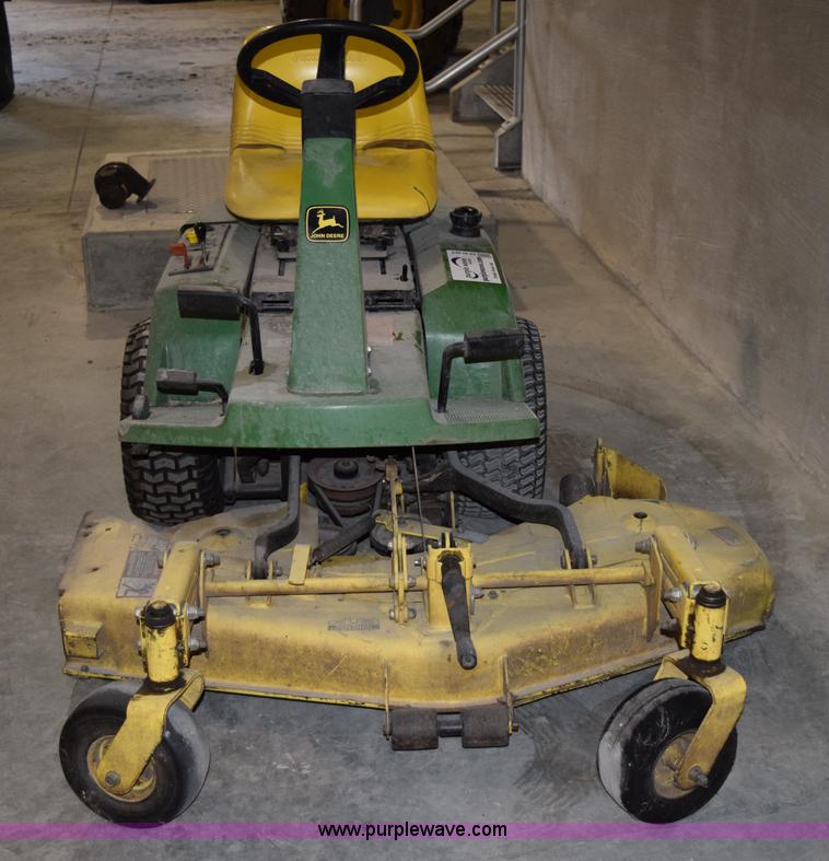 image for item H5067 John Deere F525 riding lawn mower