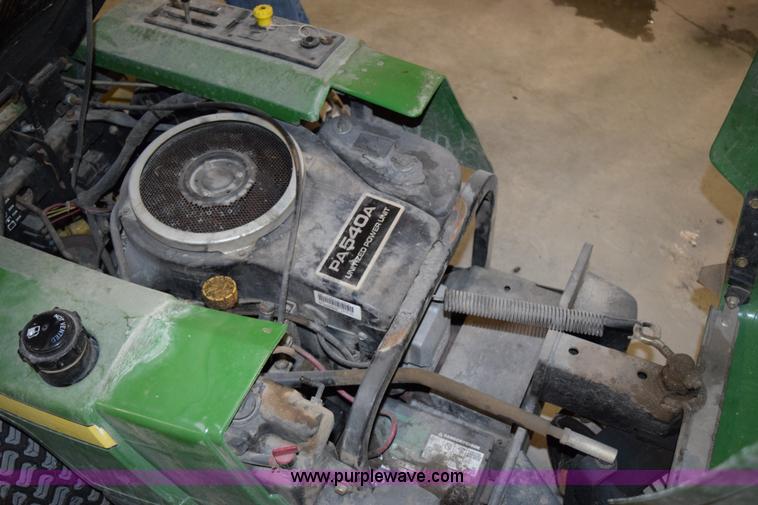 image for item H5067 John Deere F525 riding lawn mower