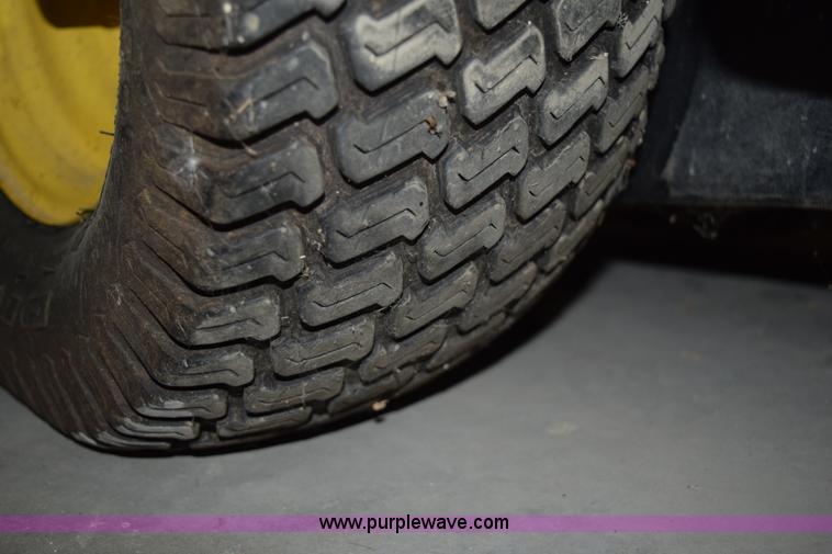 image for item H5067 John Deere F525 riding lawn mower