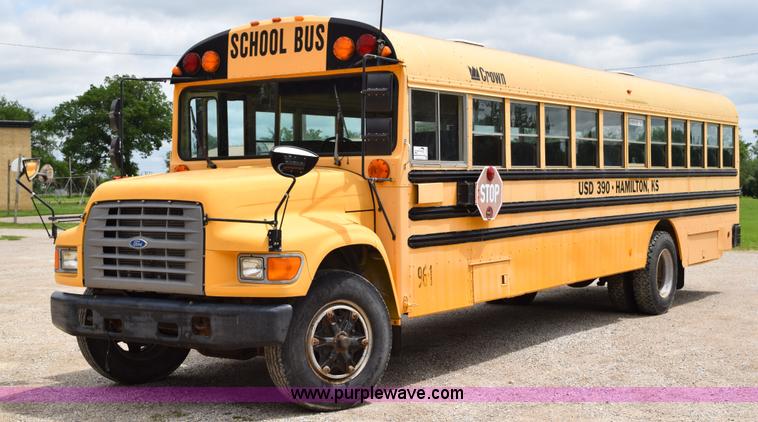 image for item H5070 1996 Ford B800 school bus