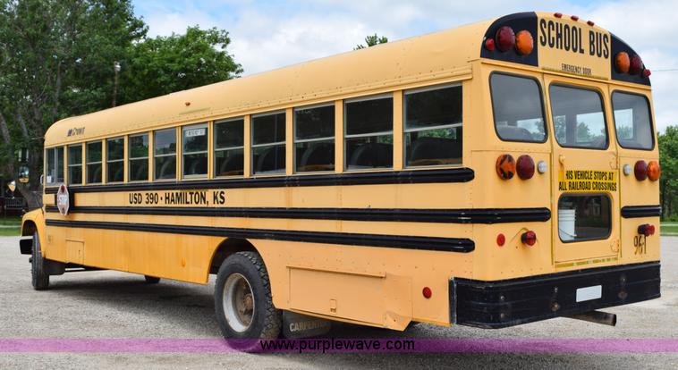 image for item H5070 1996 Ford B800 school bus