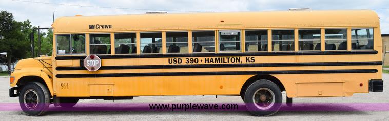 image for item H5070 1996 Ford B800 school bus