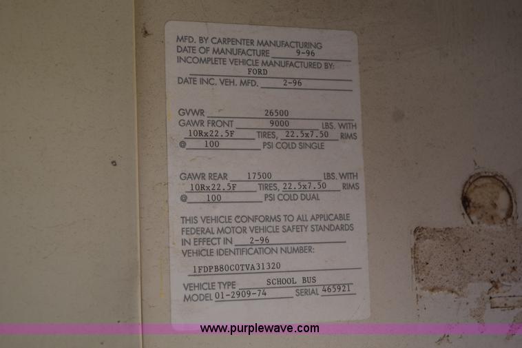 image for item H5070 1996 Ford B800 school bus