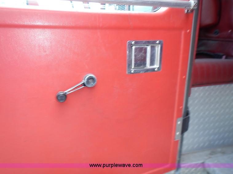 image for item J1232 1994 Hurricane fire truck