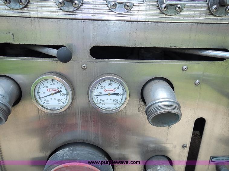 image for item J1232 1994 Hurricane fire truck