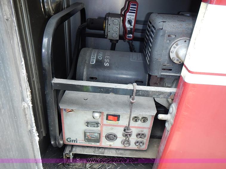 image for item J1232 1994 Hurricane fire truck